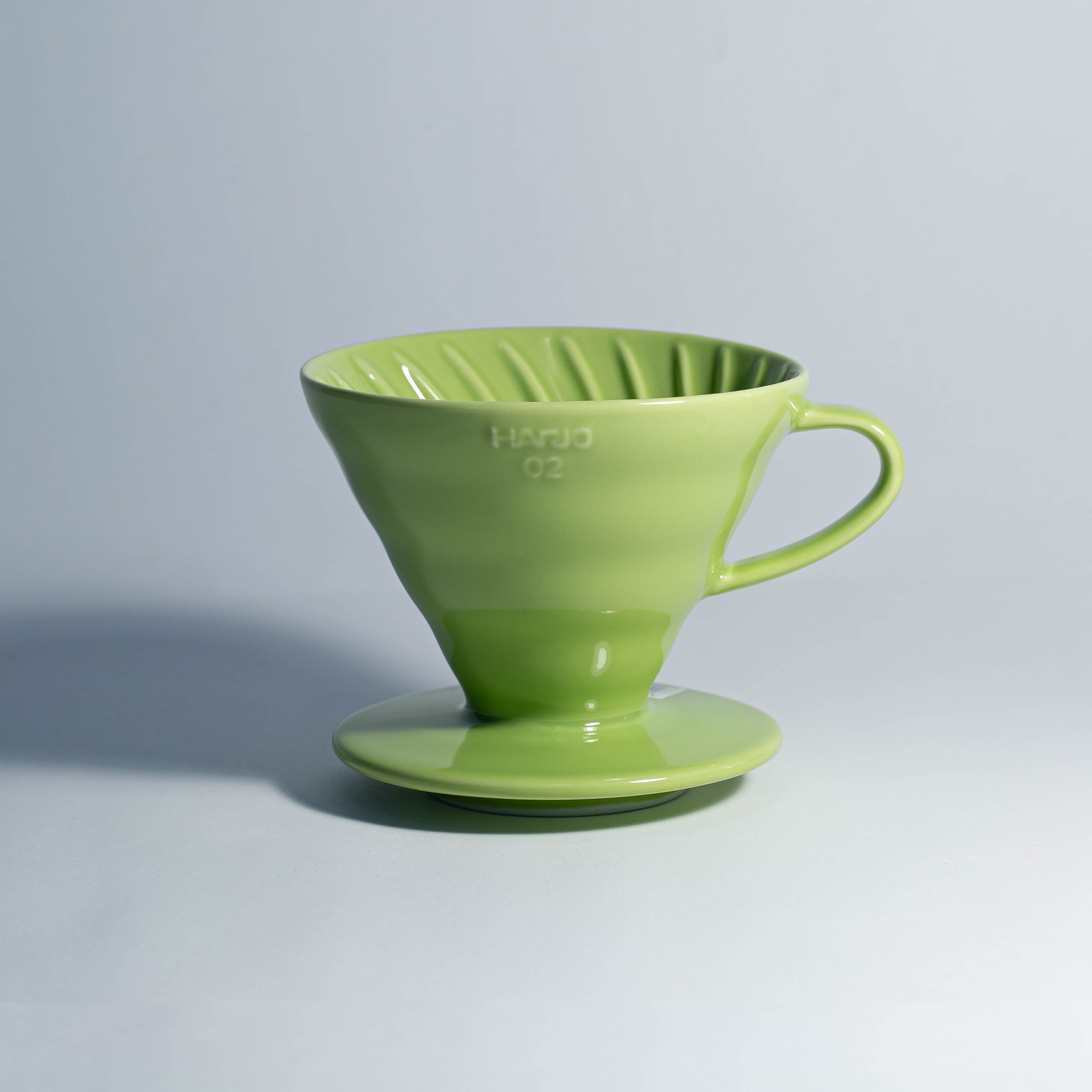 Hario V60-02 Keramikfilter "Colour Edition" light green